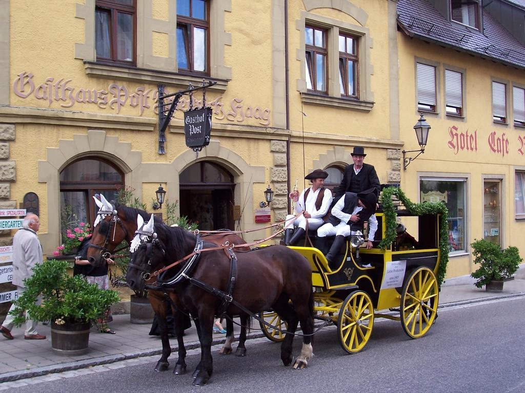 Hotel-Gasthof Die Post Brennerei Frankenhoehe Schillingsfürst Eksteriør billede